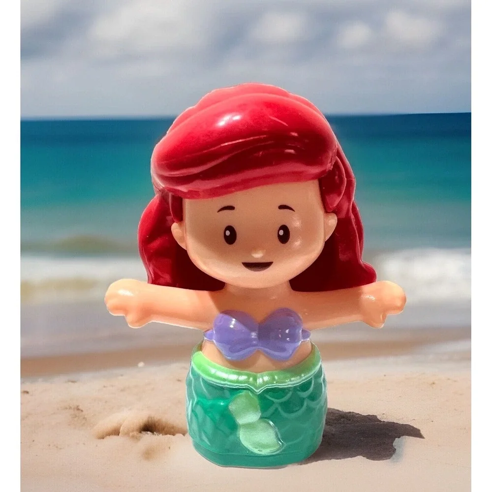 Fisher Price Little People Disney PRINCESS ARIEL Little Mermaid CASTLE Red 2017